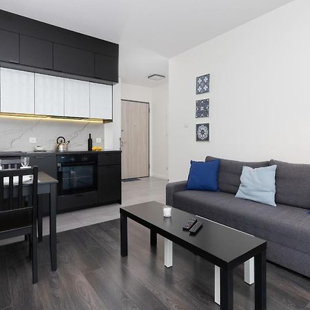 Nowa Letnica Apartments By Noclegi Renters Gdańsk Exteriör bild